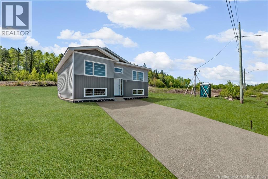 11 Denis Street - Image 2