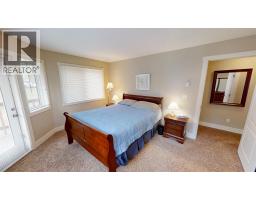 7337 Prospector Avenue Unit# 204, Radium Hot Springs, BC V0A1M0 Photo 14