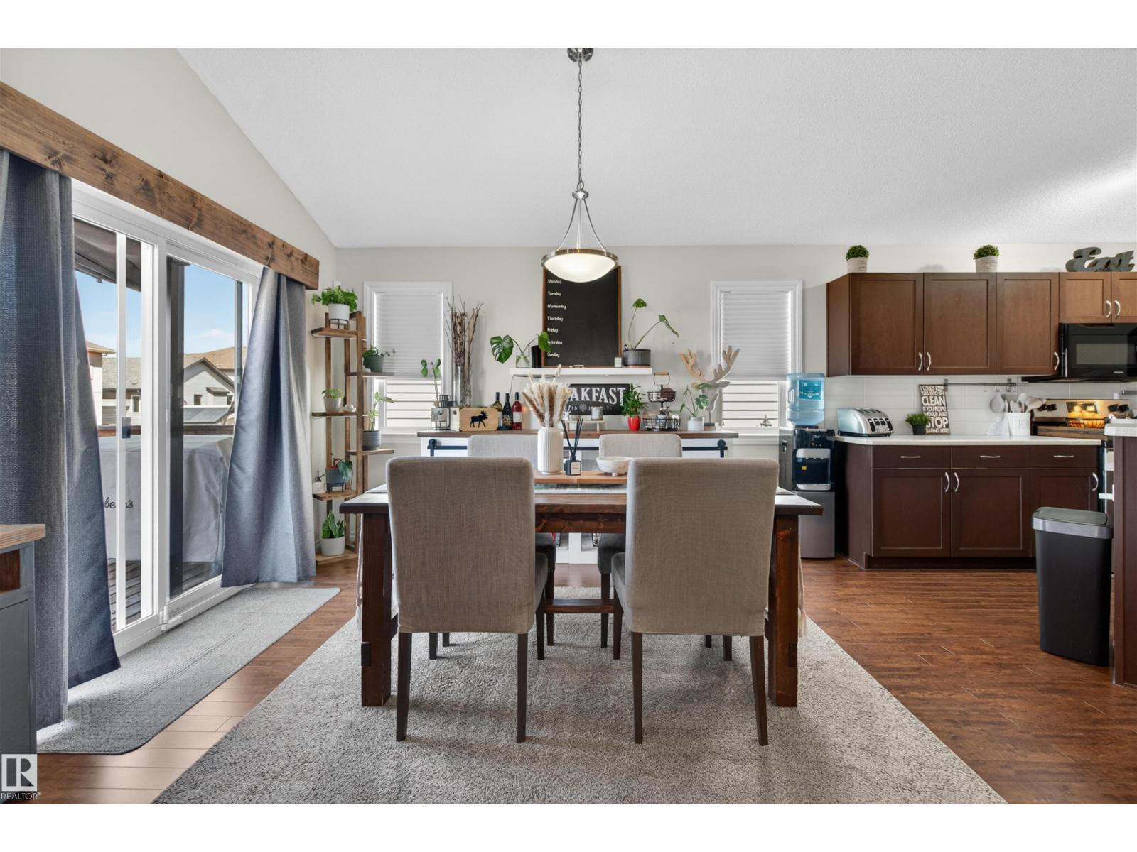 16528 132 ST NW - 7
