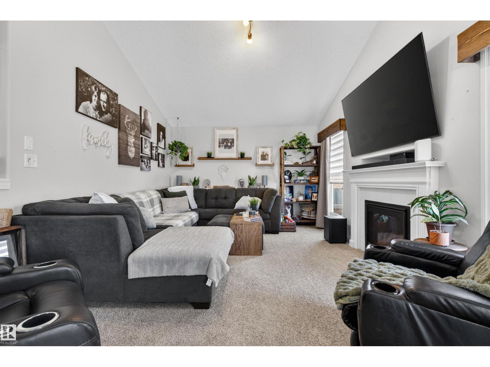 16528 132 ST NW - 8