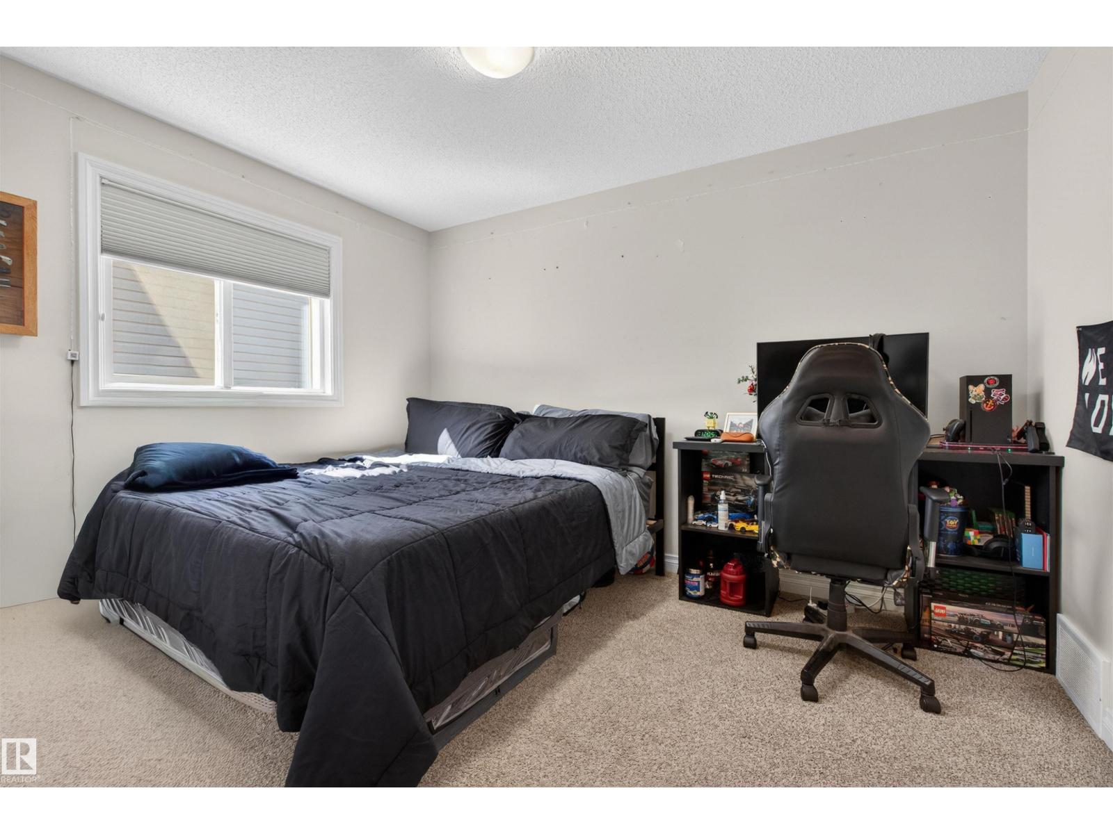 16528 132 ST NW - 13
