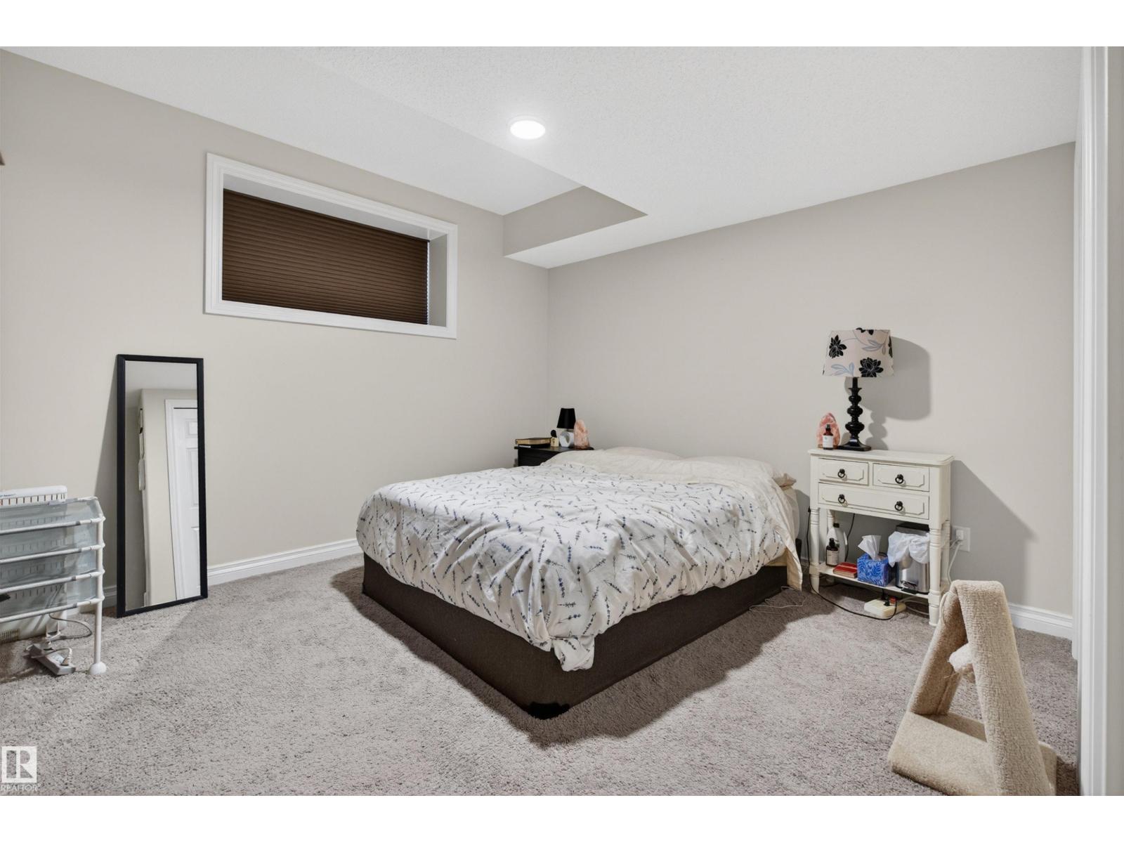 16528 132 ST NW - 25