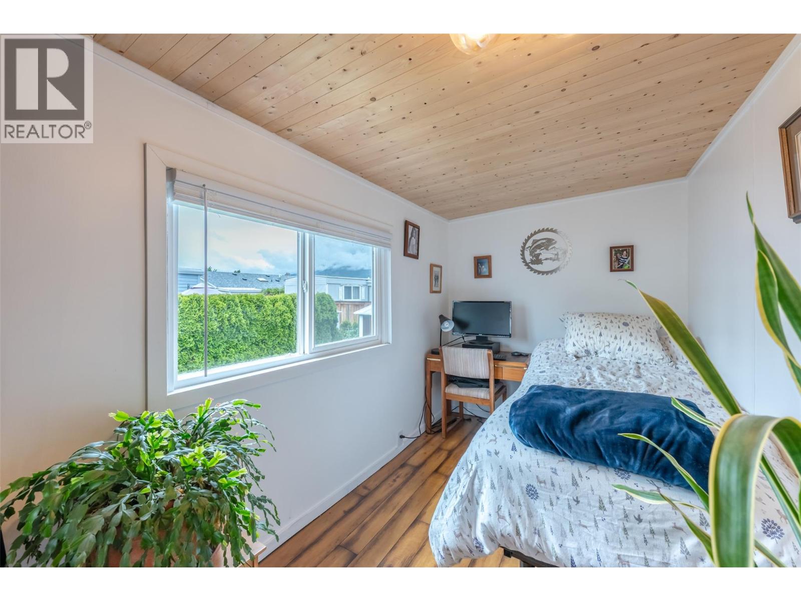 #56 98 Okanagan Avenue E - 14