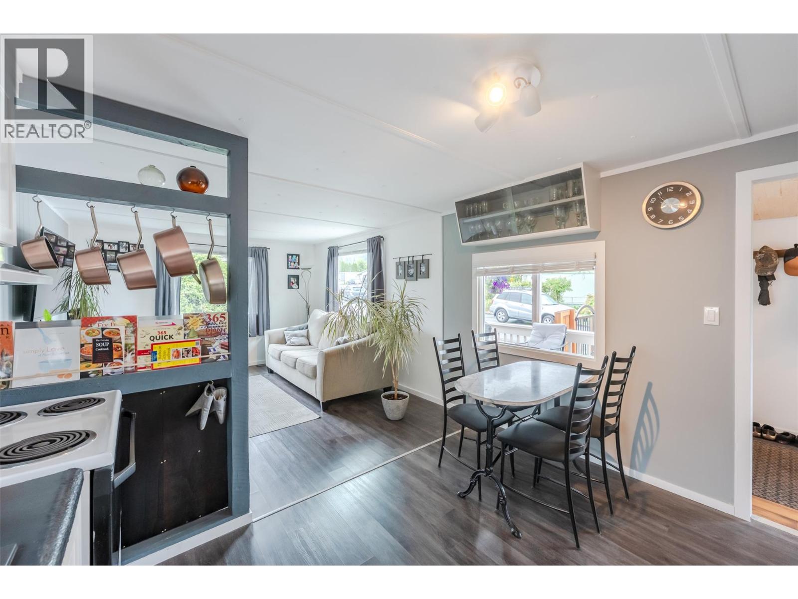 #56 98 Okanagan Avenue E - 11