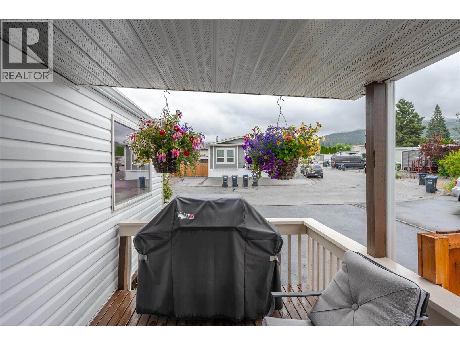 #56 98 Okanagan Avenue E - 28