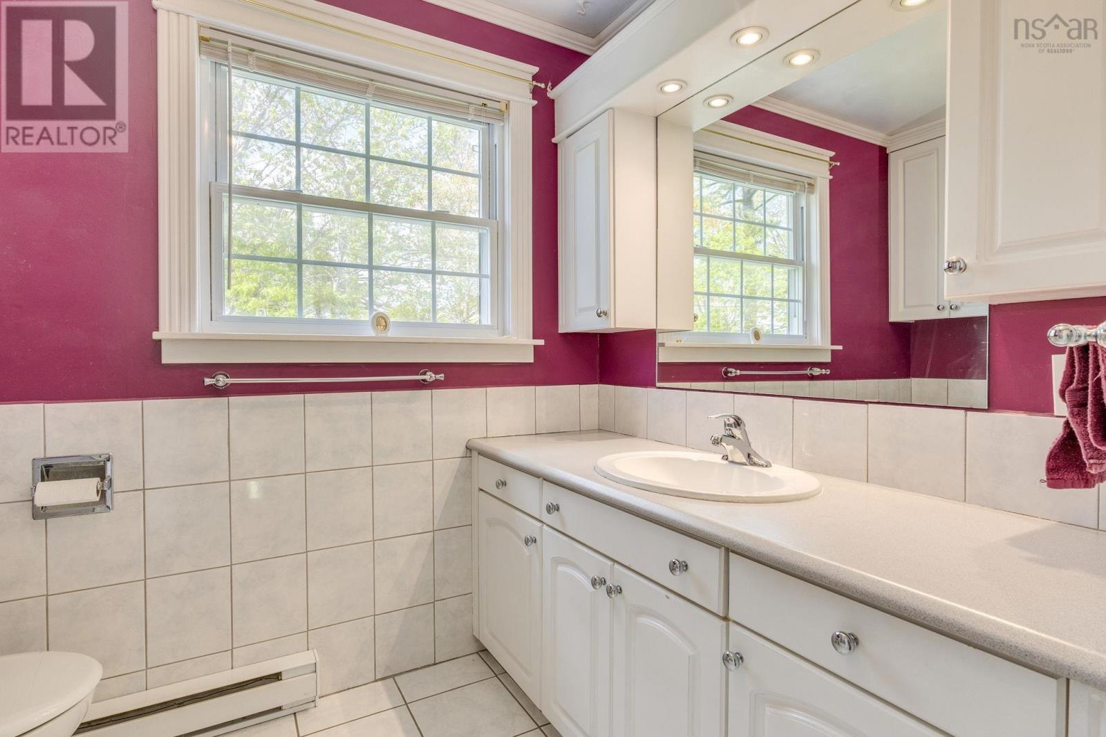 Property 41 of 50 of 3 Parker Place Crescent