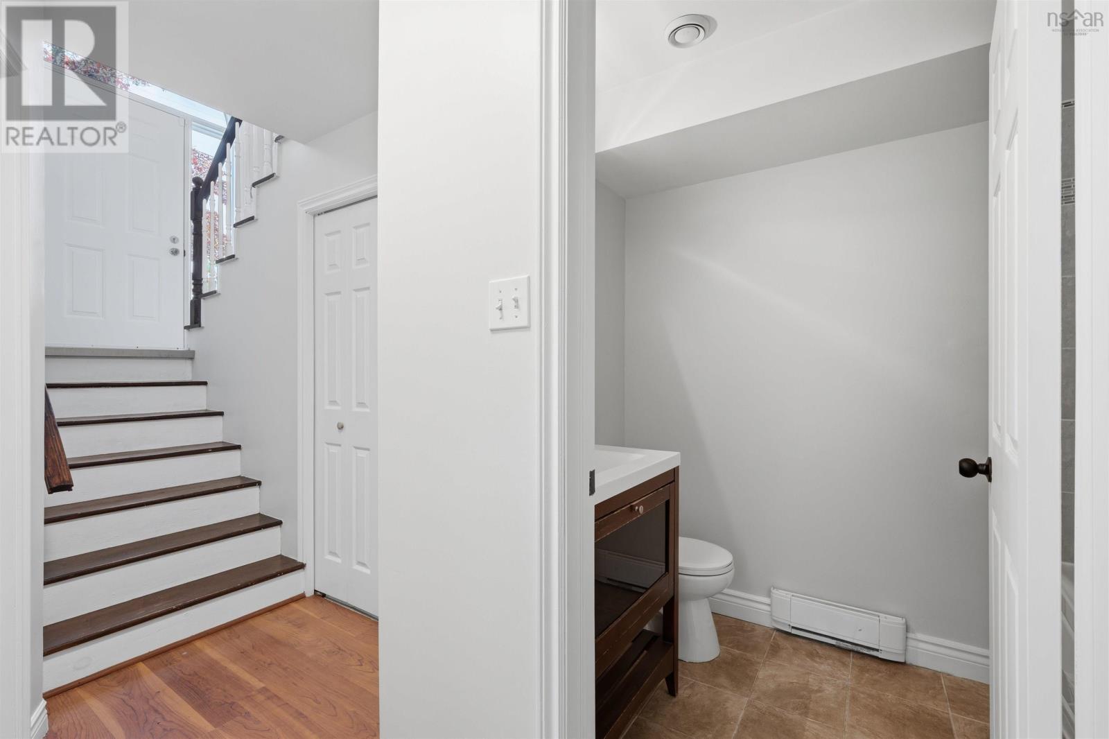 Property 23 of 45 of 20 Argus Drive
