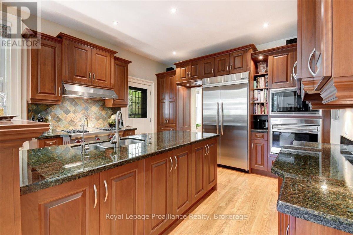 94 DORSET STREET W - 10