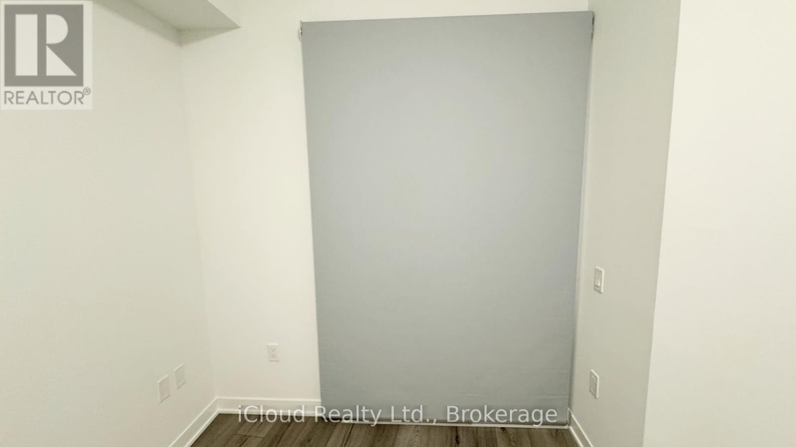 #417 395 DUNDAS STREET W - 15