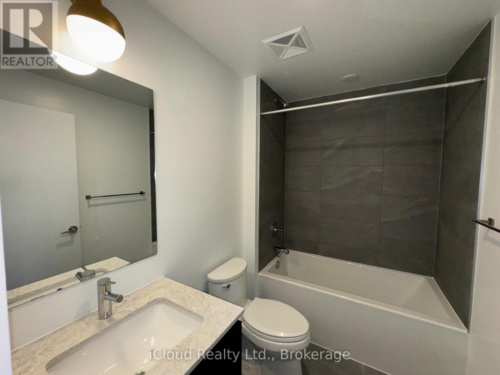 #417 395 DUNDAS STREET W - 17