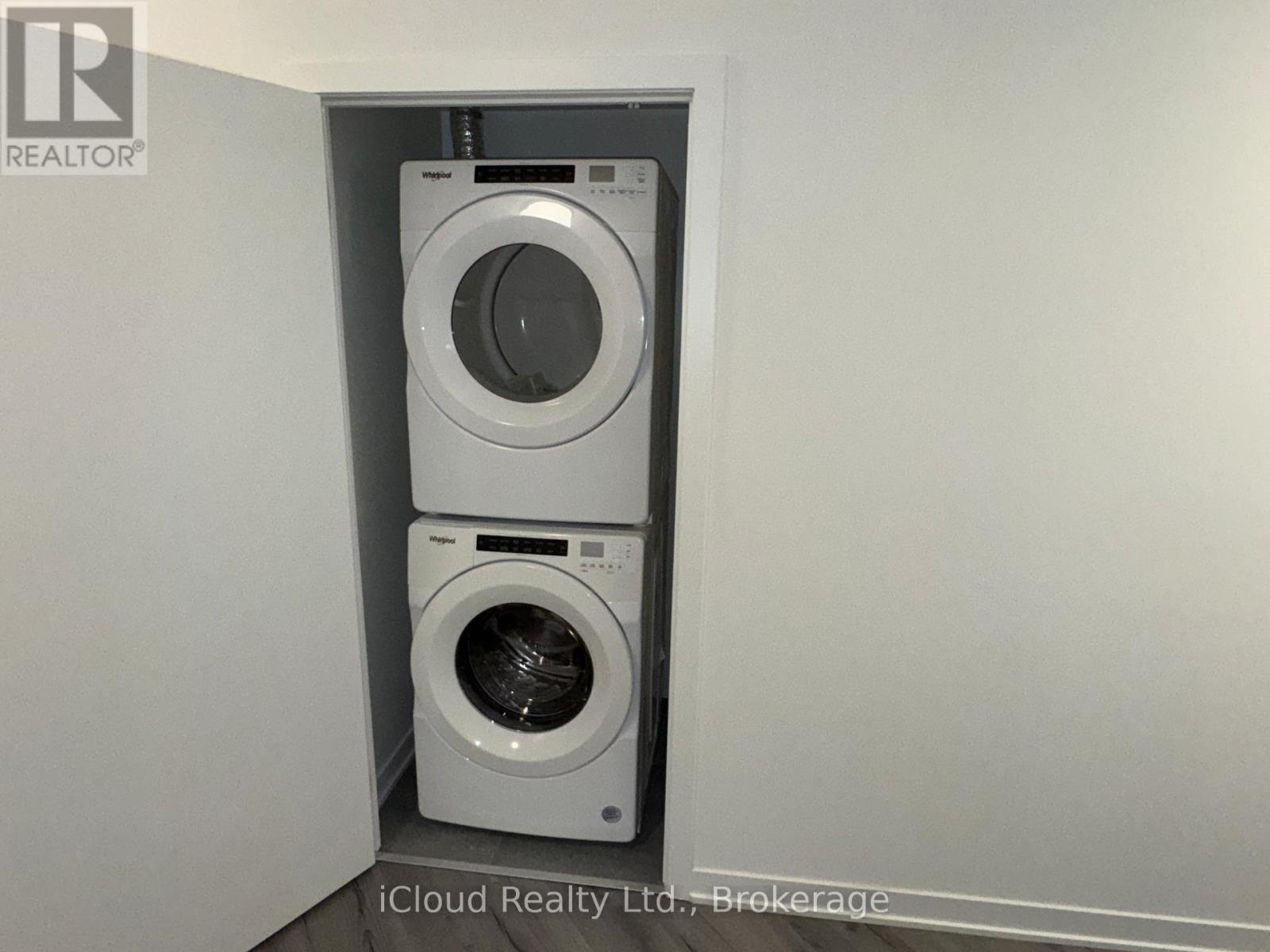 #417 395 DUNDAS STREET W - 18