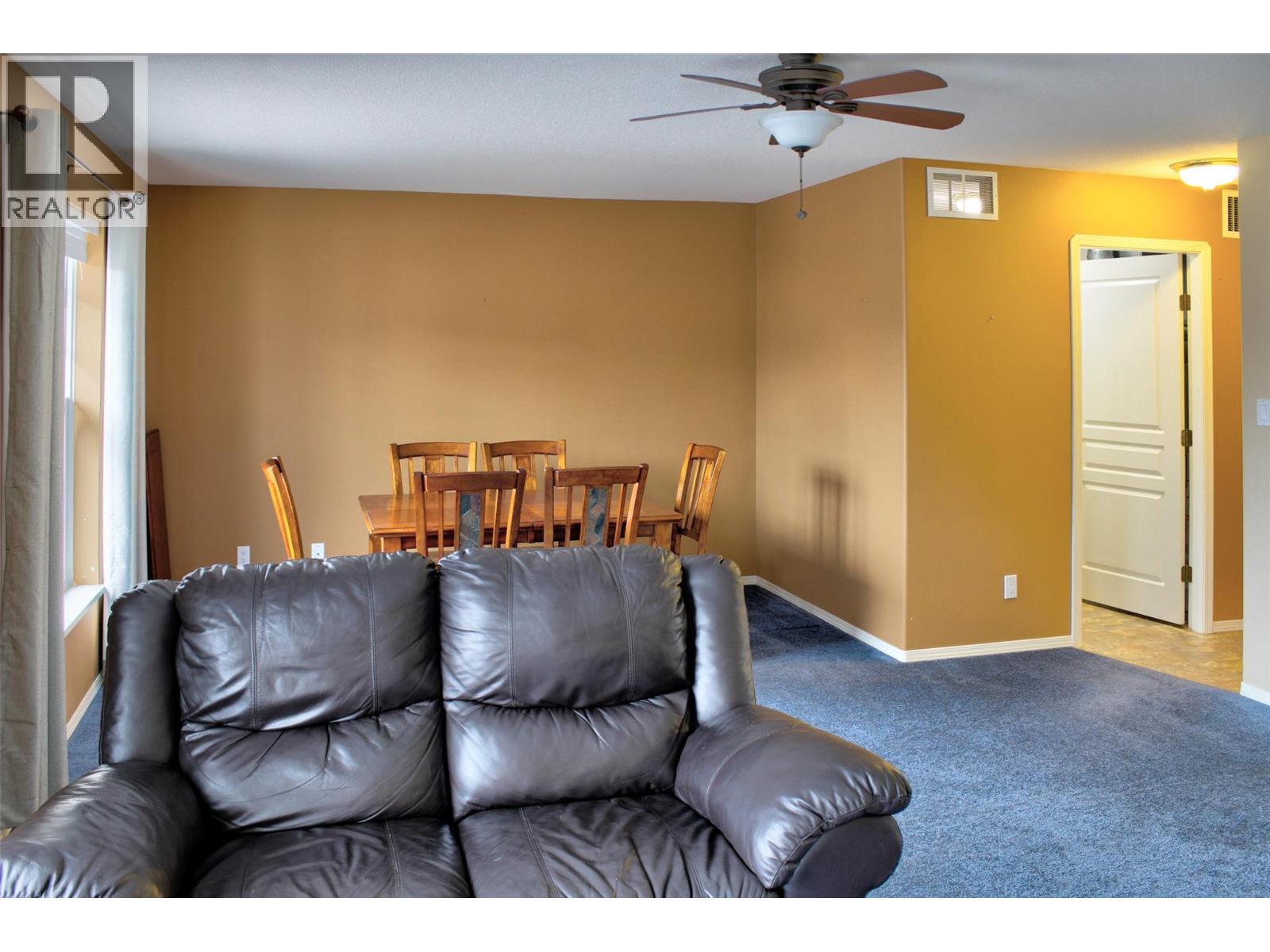 #31 303 Regent Avenue - 5