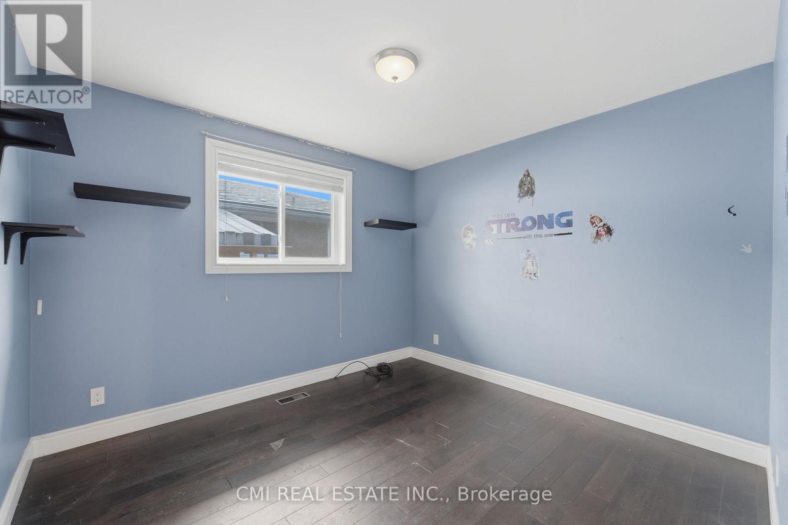 251 FAIRRIDGE ROAD - 18