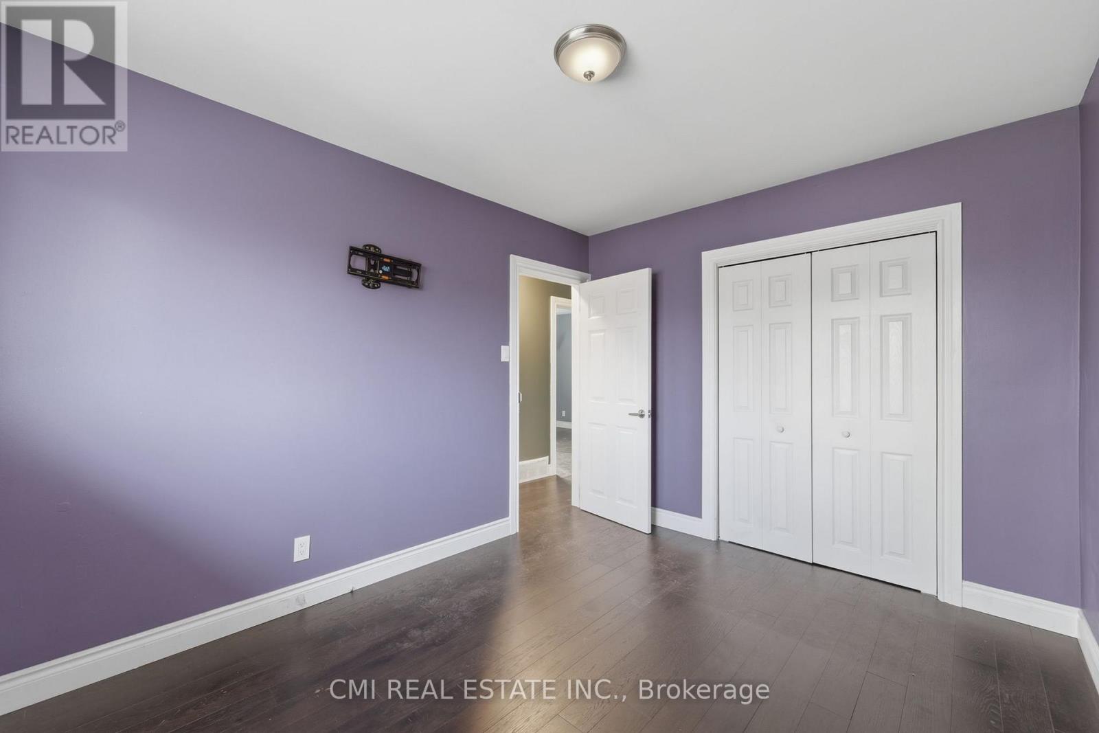 251 FAIRRIDGE ROAD - 21