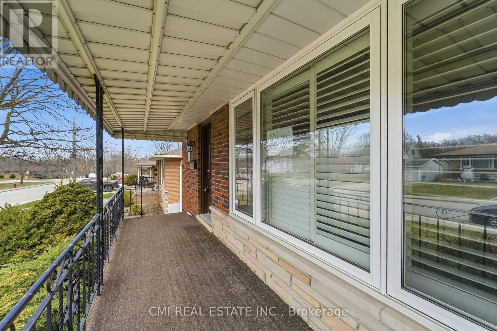 251 FAIRRIDGE ROAD - 5
