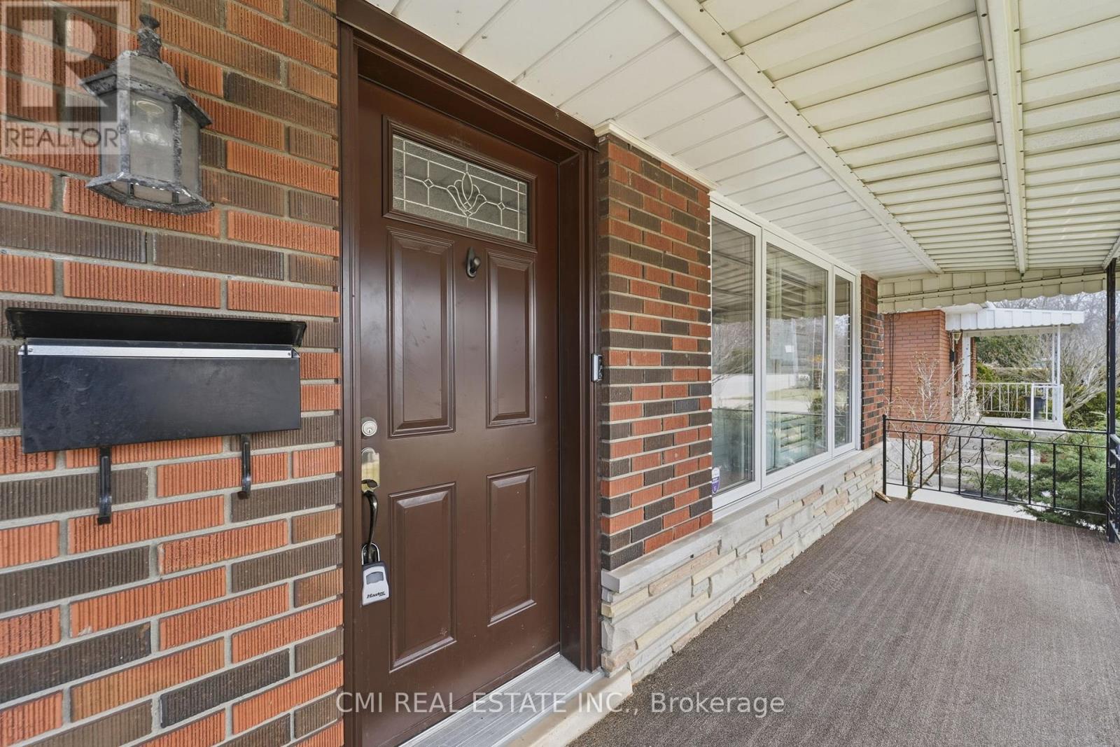 251 FAIRRIDGE ROAD - 6