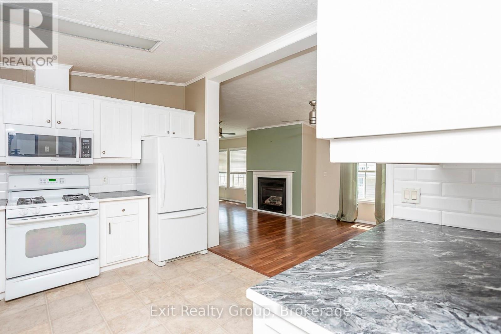 38-152 CONCESSION ROAD 11 WEST - 4