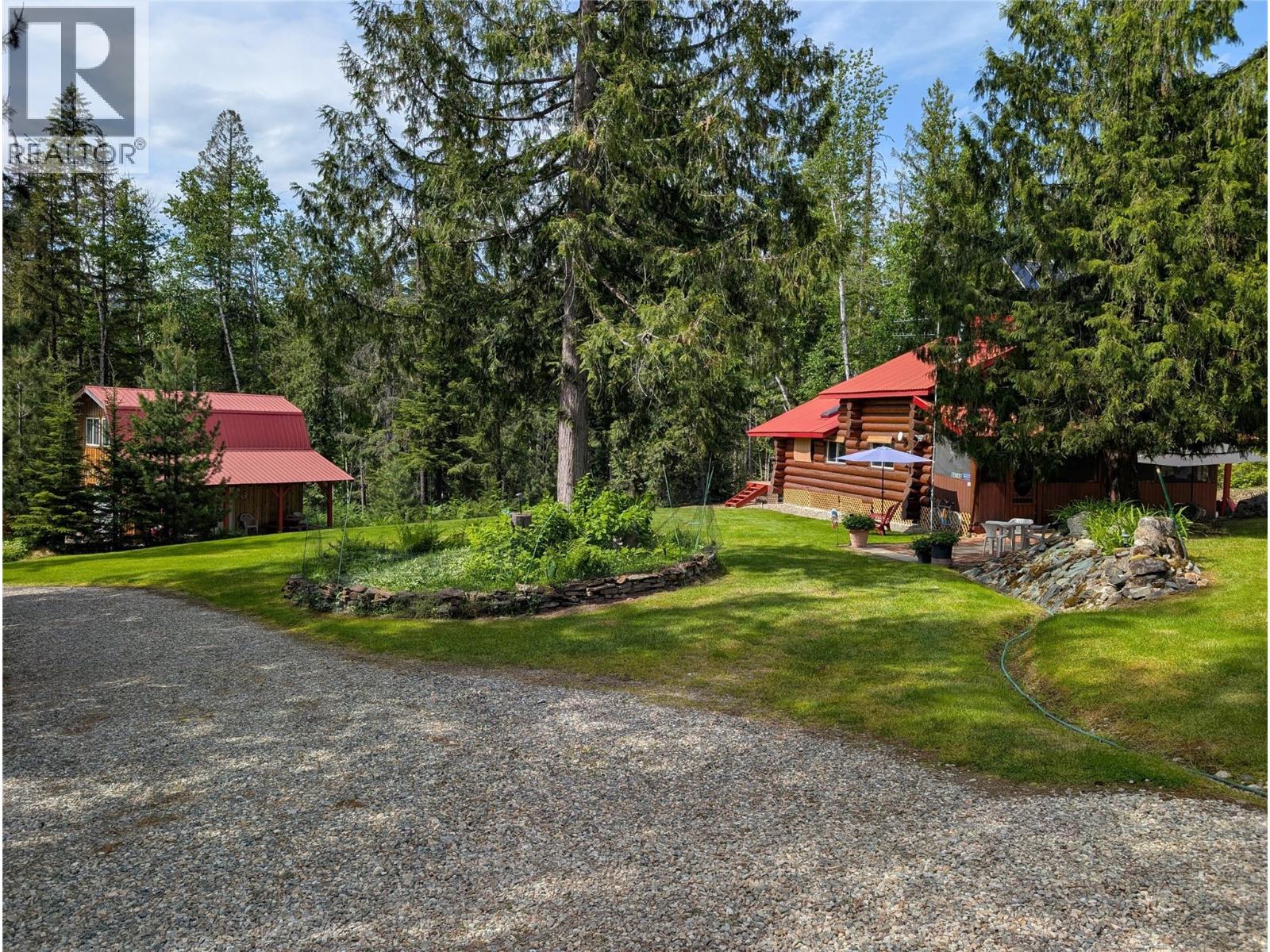 1363 Bourne Crescent - 44