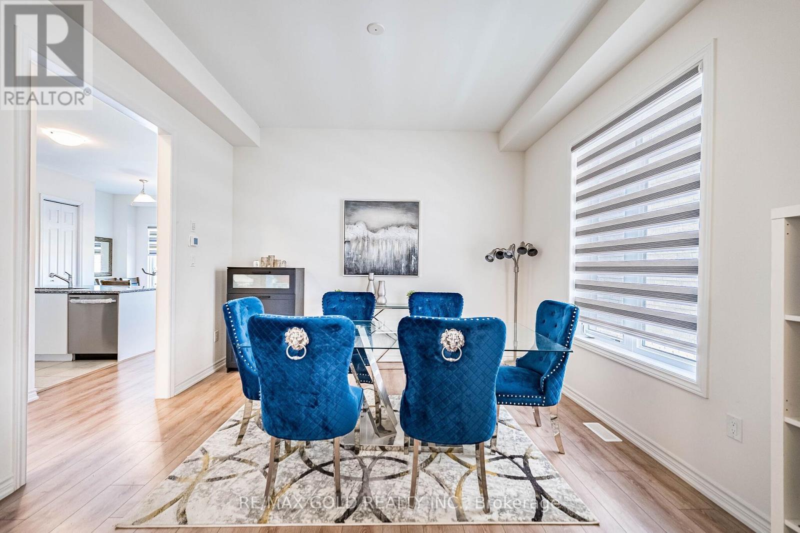 781 GILMOUR CRESCENT - 10