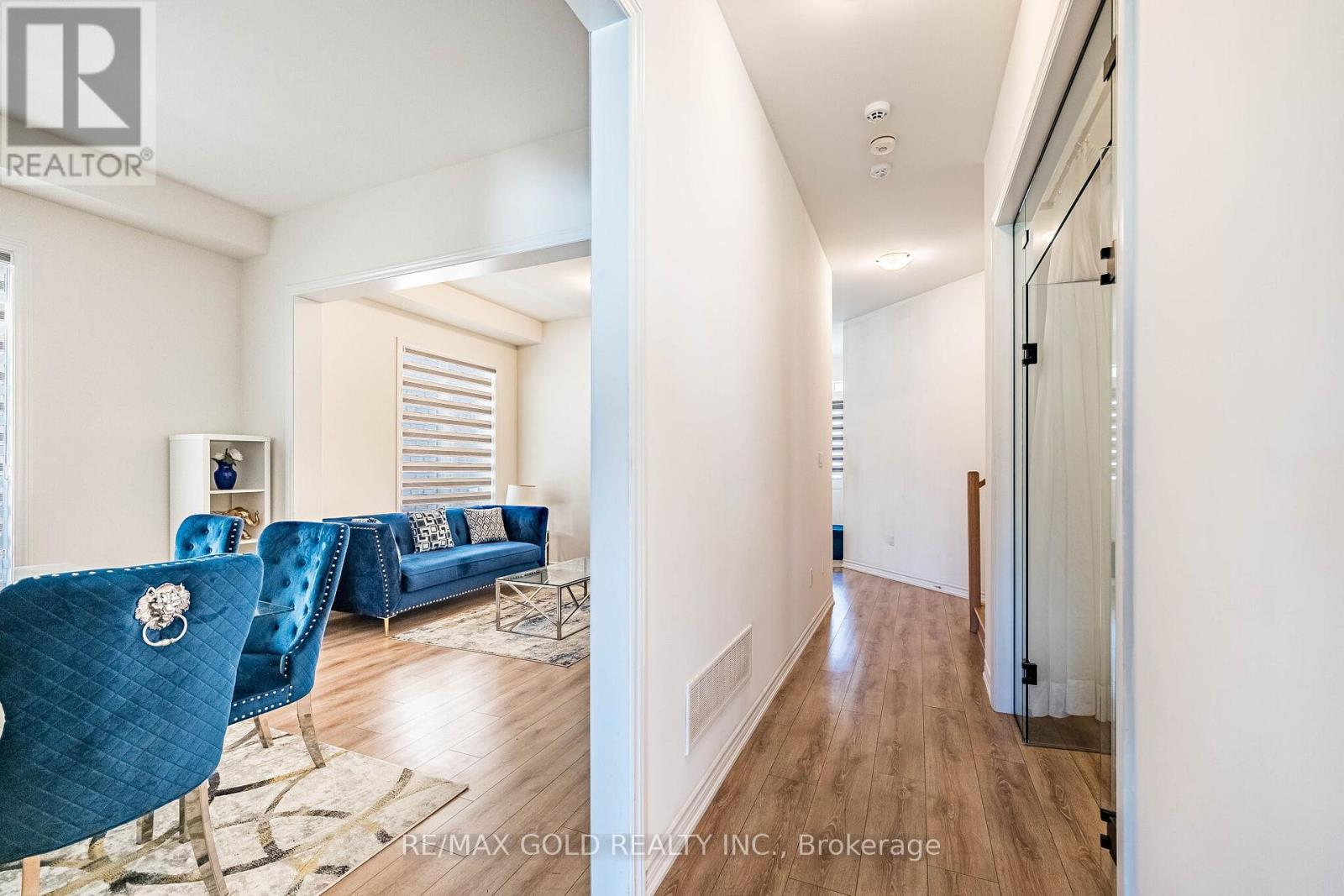 781 GILMOUR CRESCENT - 6