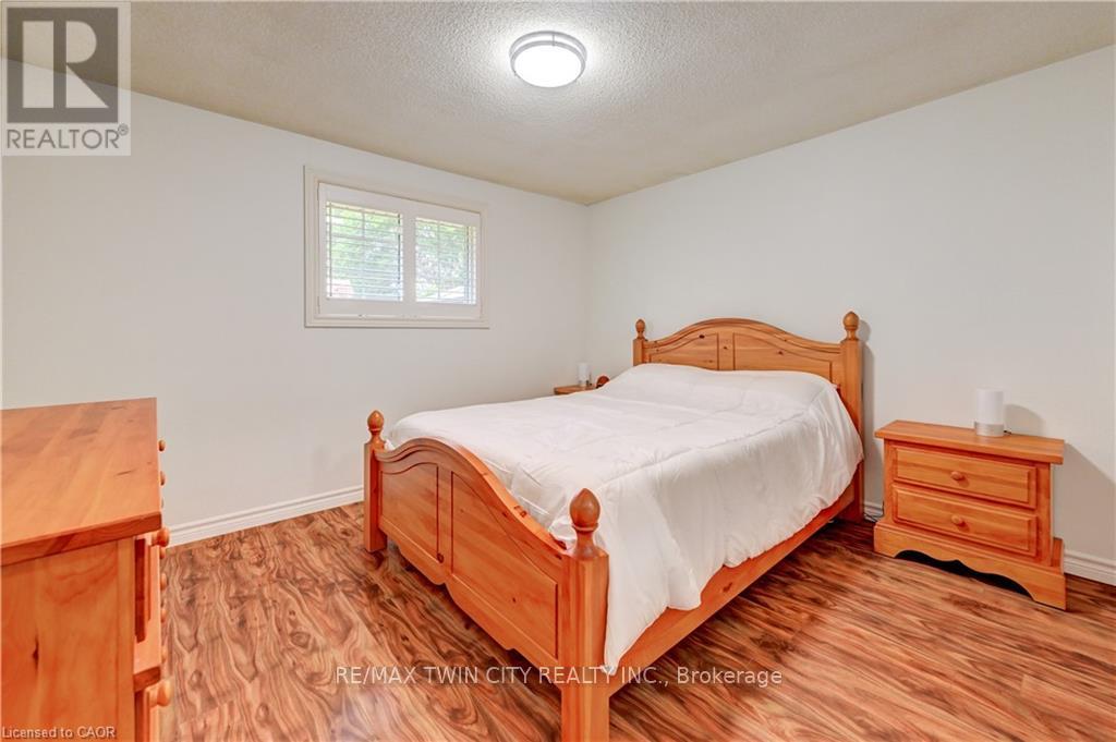 3 PARKLAND CRESCENT - Image 15
