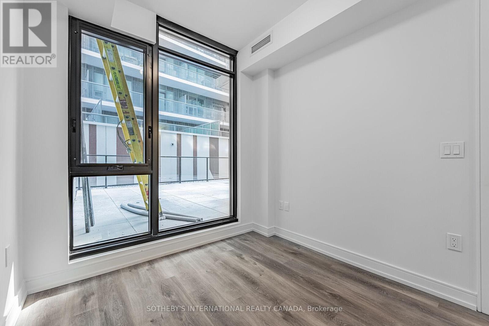 #316 1 JARVIS STREET - 27