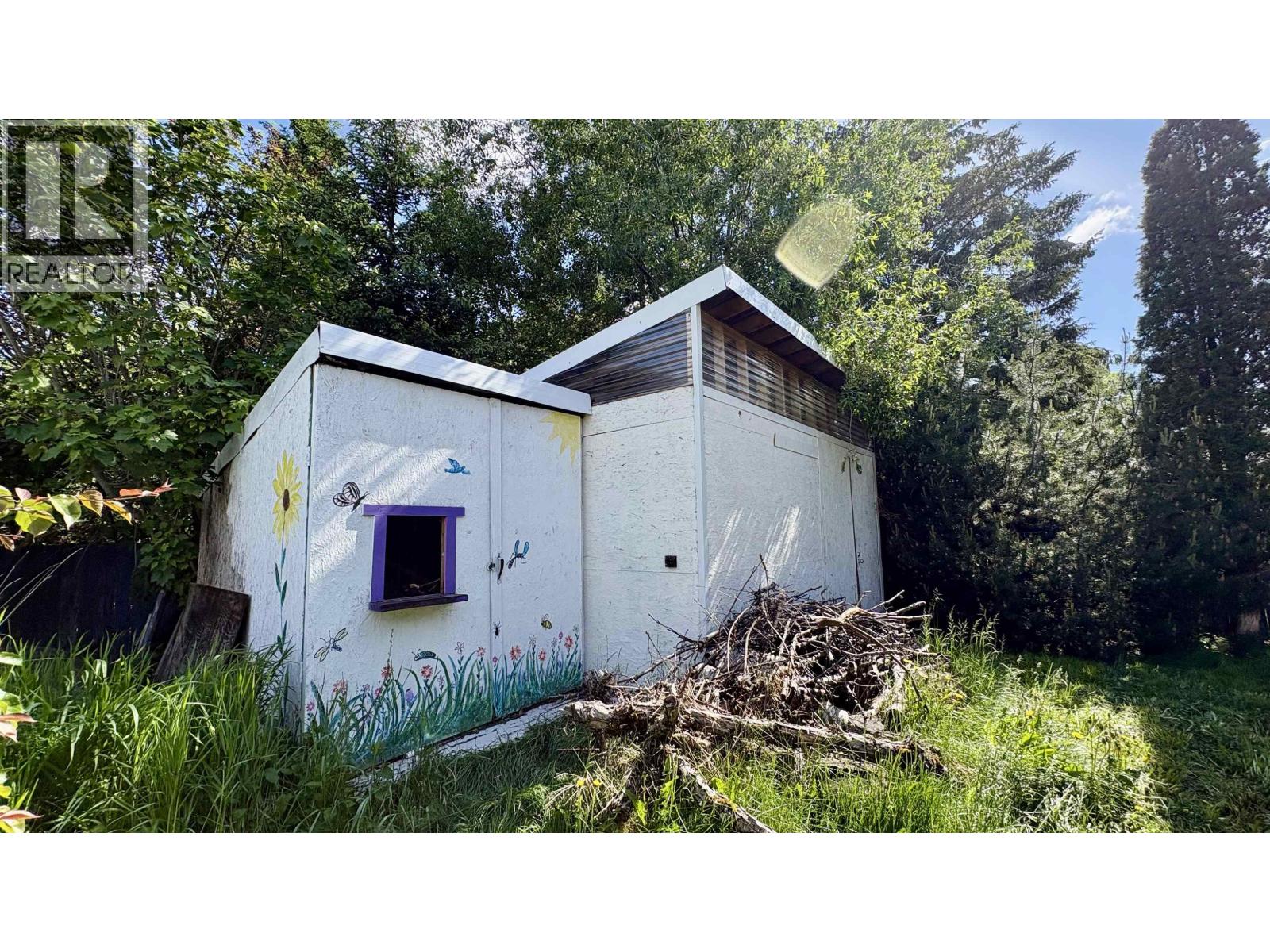 1298 GENEVIEVE CRESCENT - Image 3