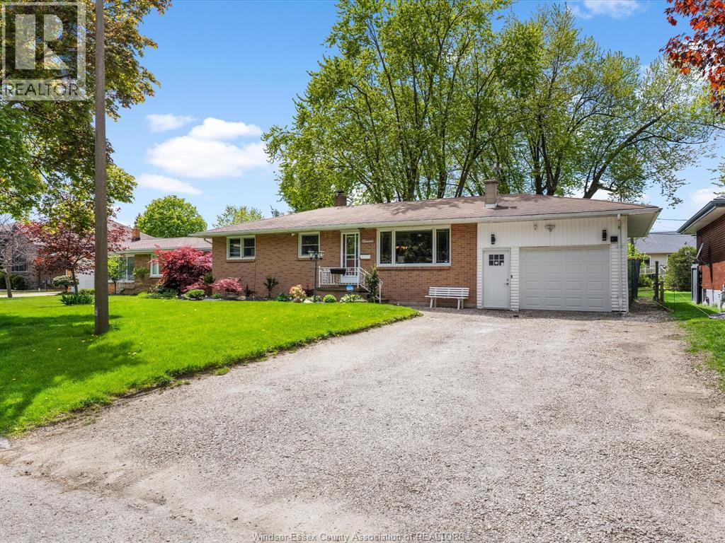 11 WARREN AVENUE - 1