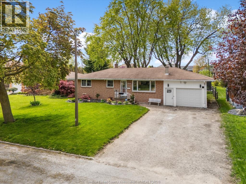 11 WARREN AVENUE - 29