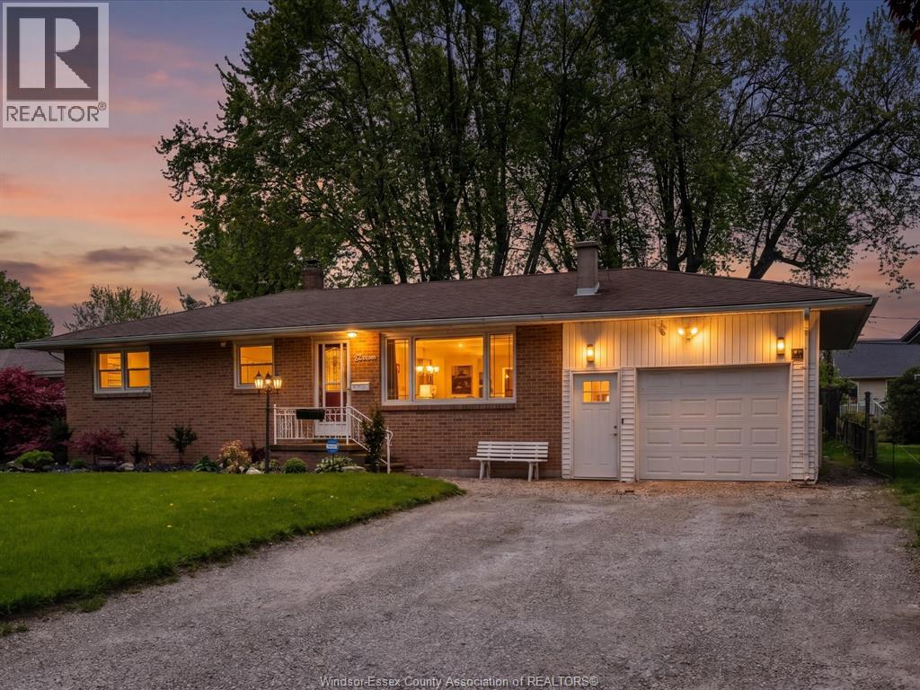 11 WARREN AVENUE - 34