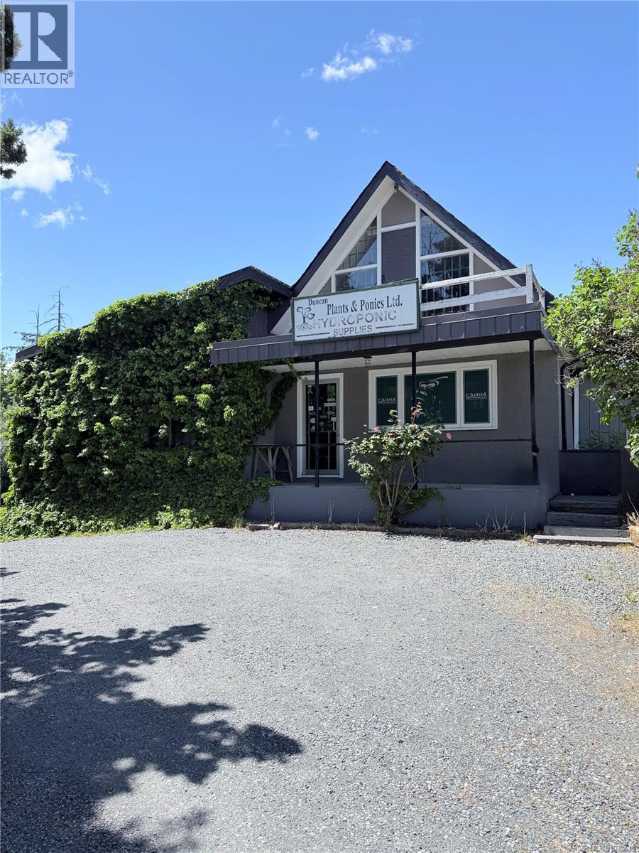6512 Bell McKinnon Rd, Duncan