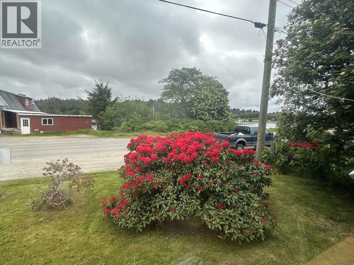1567 DELKATLA STREET - Image 3