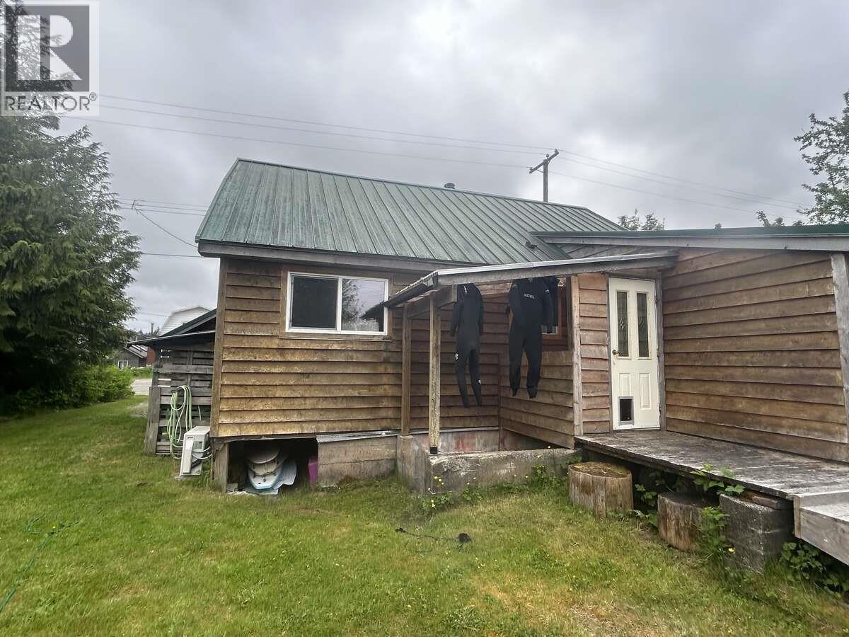 1567 DELKATLA STREET - 6