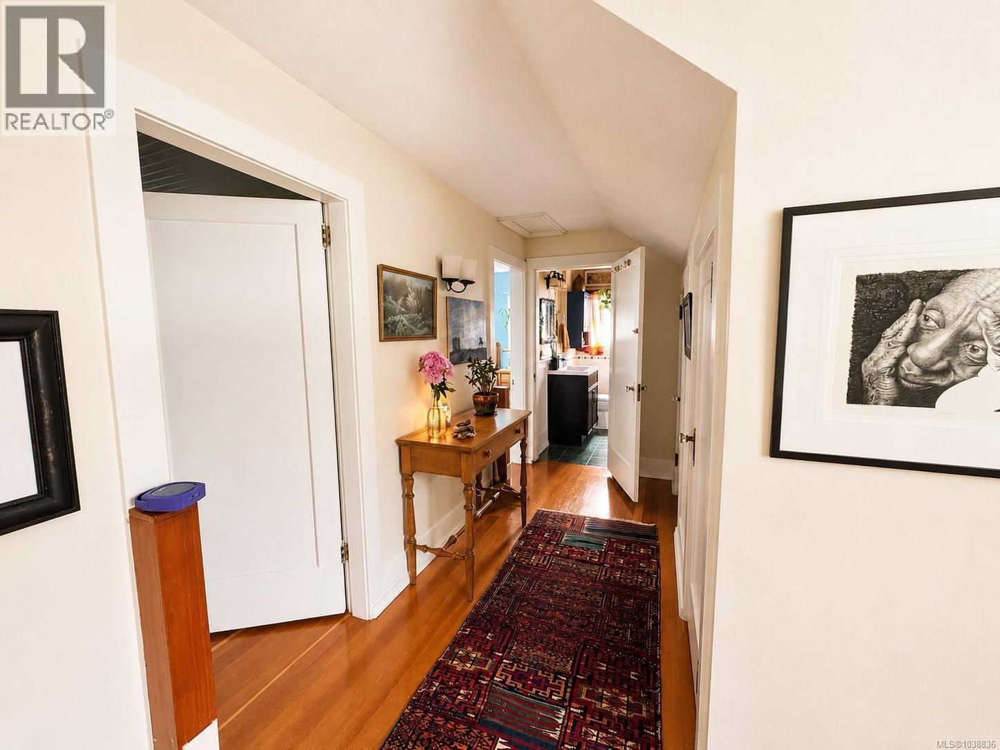 5292 Margaret St - 66
