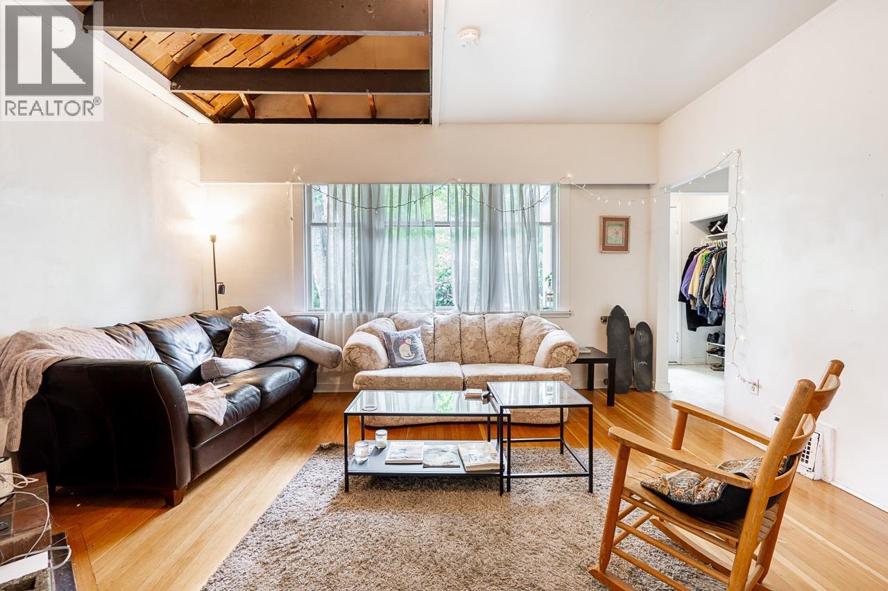 4413 W 13 AVENUE — photo 3