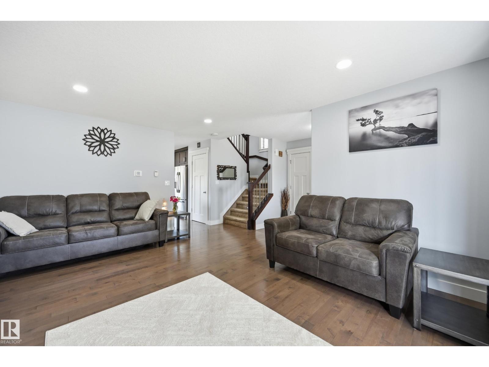 148 Allard WY - 9