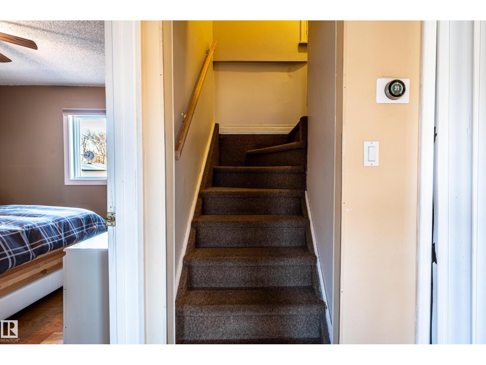 10532 157 ST NW - 19
