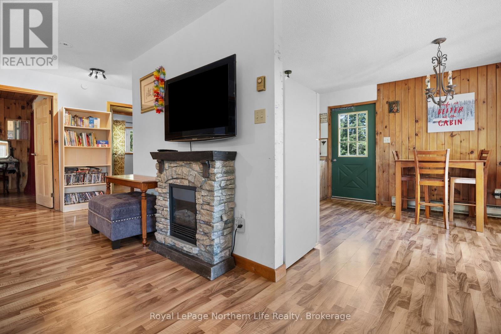 4360 HIGHWAY 522 - 13