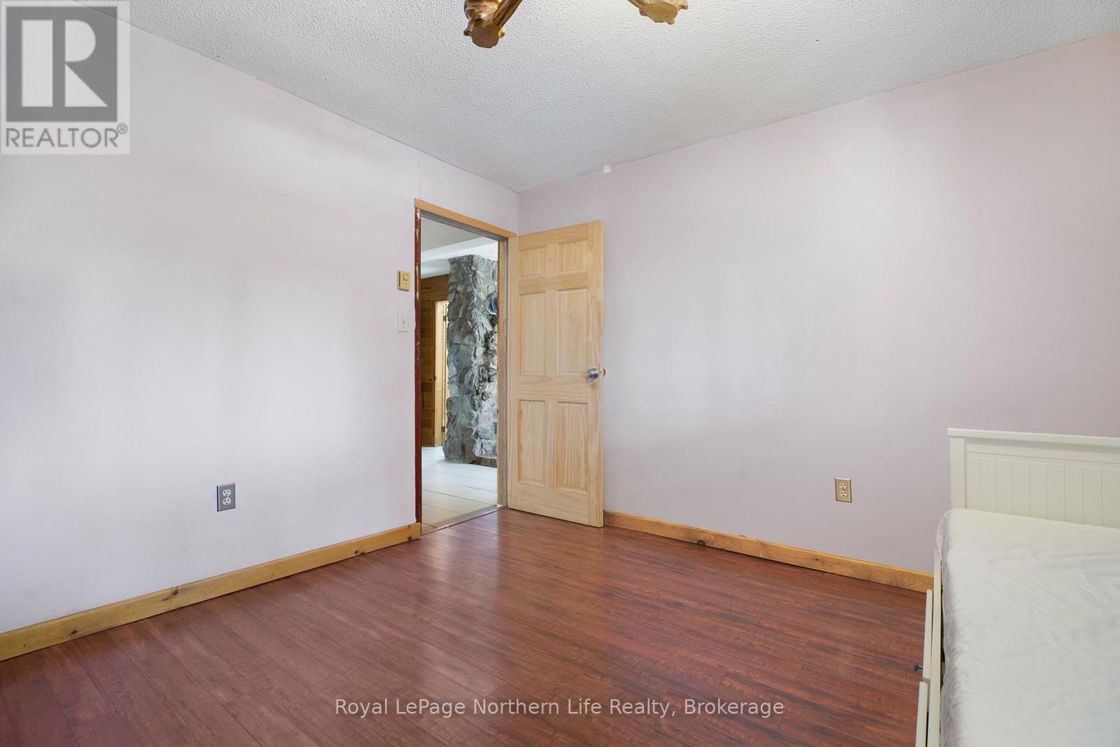 4360 HIGHWAY 522 - 23