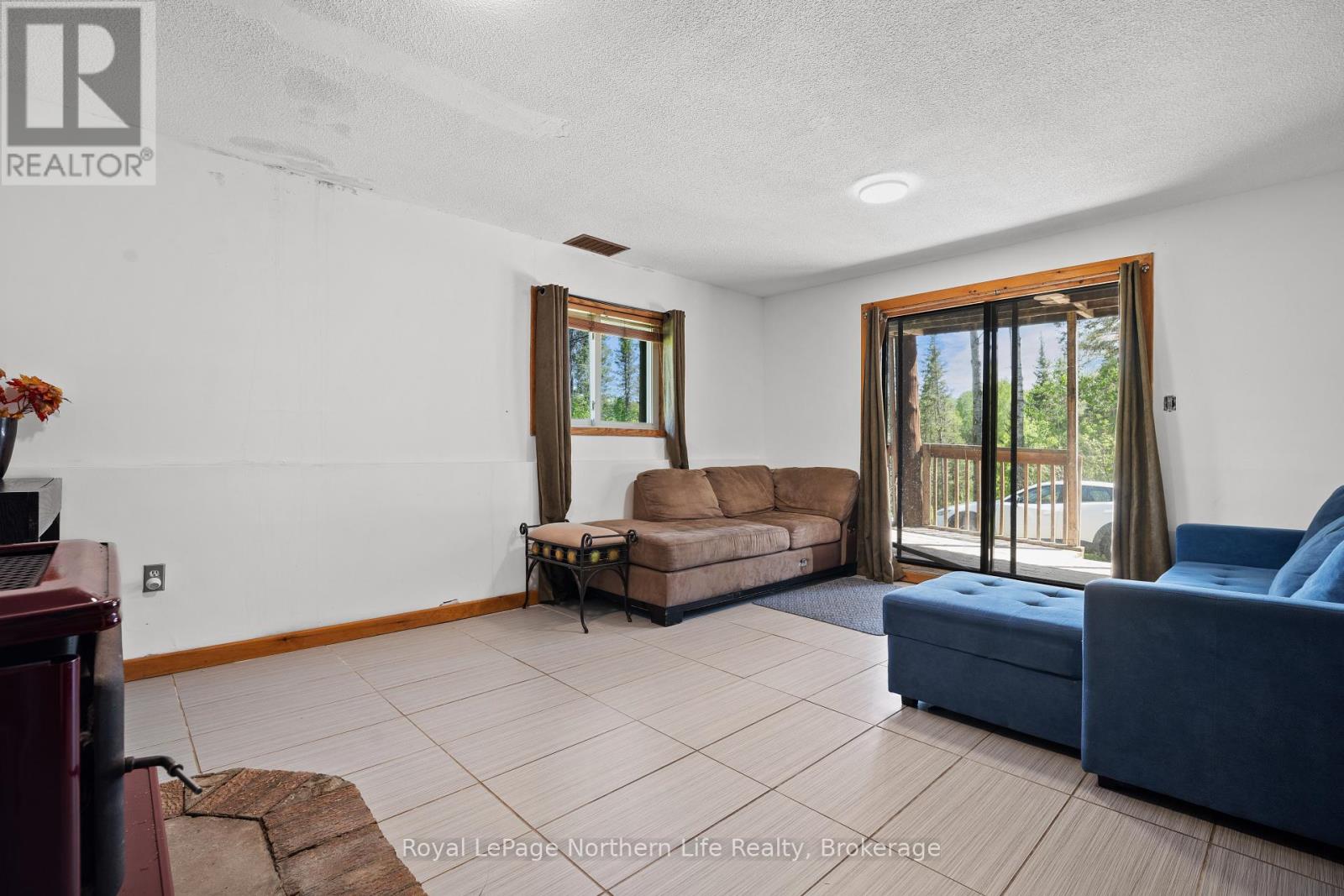 4360 HIGHWAY 522 - 29
