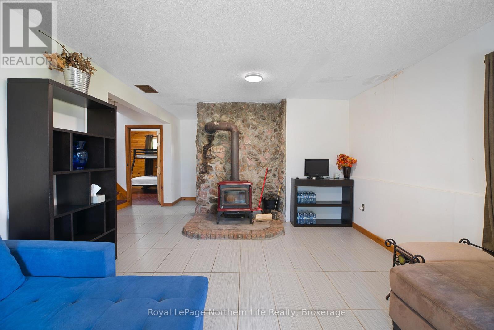 4360 HIGHWAY 522 - 30