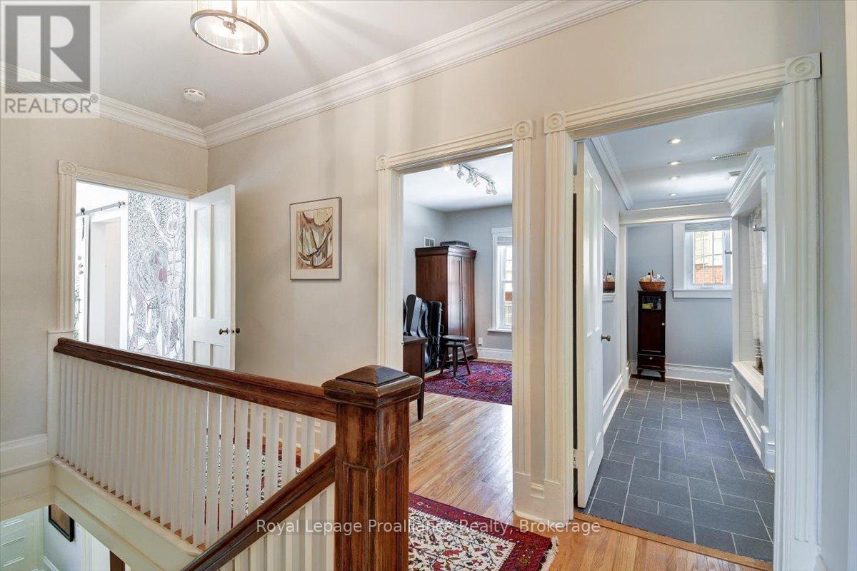 94 DORSET STREET W - 32