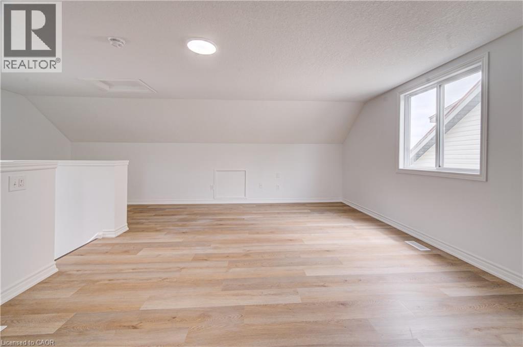 704 STAR FLOWER Avenue - 27