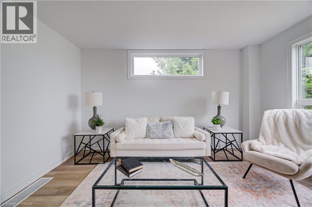 704 STAR FLOWER Avenue - Image 3