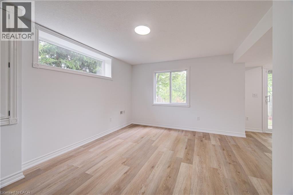 704 STAR FLOWER Avenue - 31