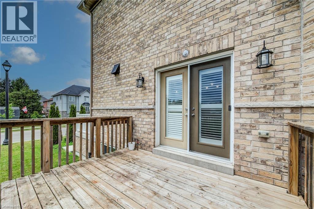 11 AITKEN Court - 46