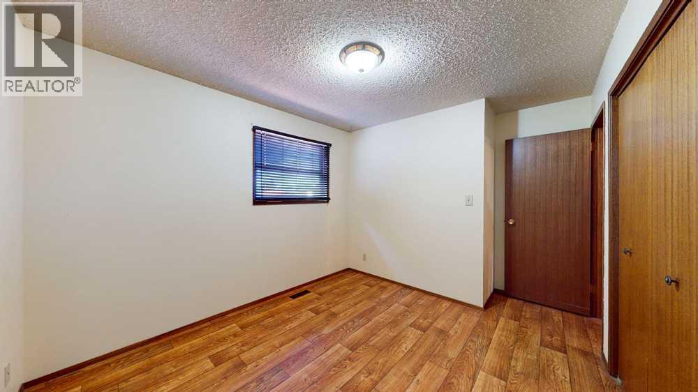 2120 11 Avenue NE — photo 27