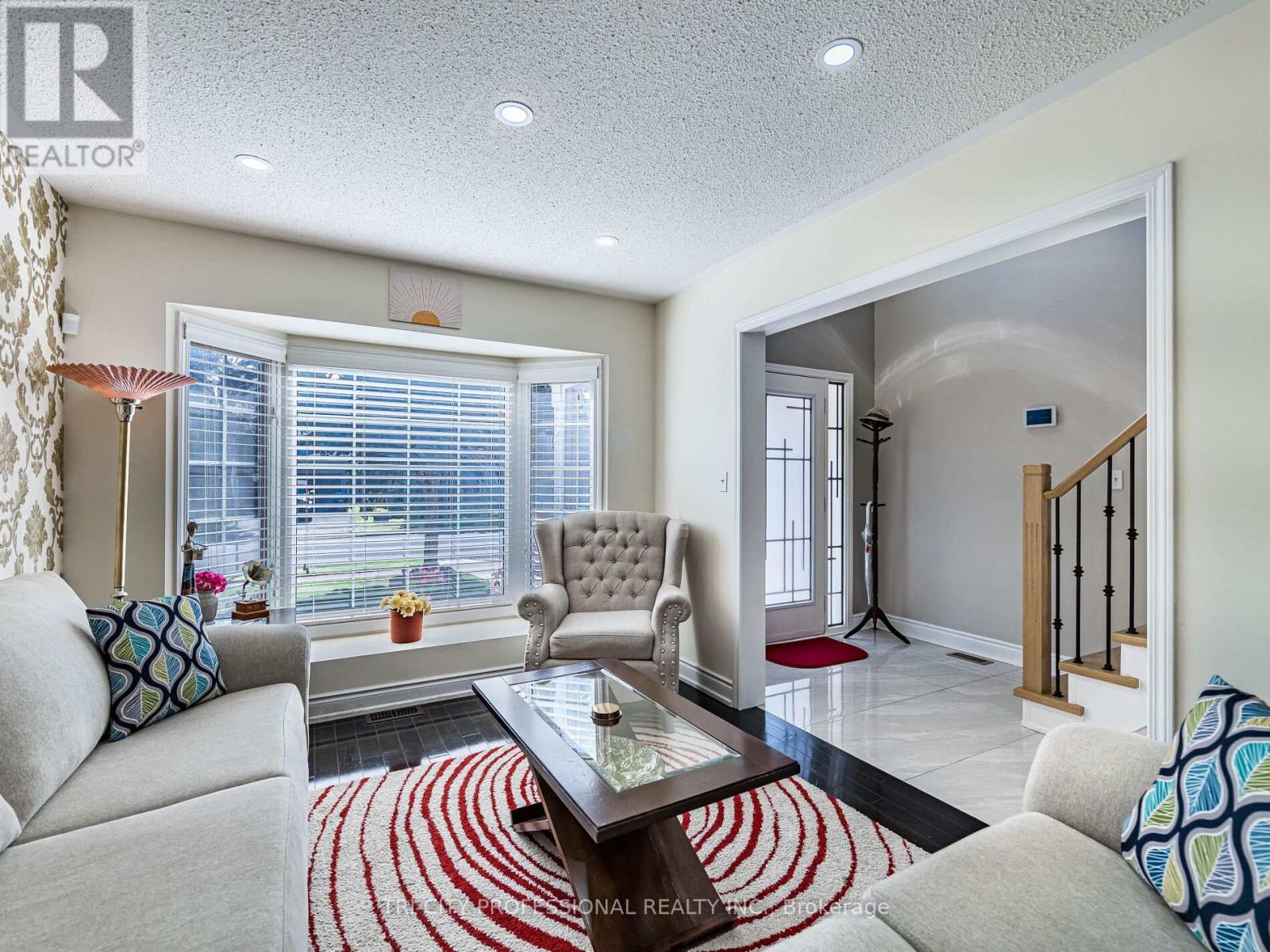 18 SUGARHILL DRIVE - 10