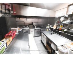 941 Lakeshore Road, Mississauga, ON L5E1E3 Photo 8