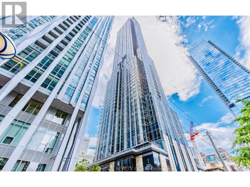 Listing photo of 5301 - 11 YORKVILLE AVENUE